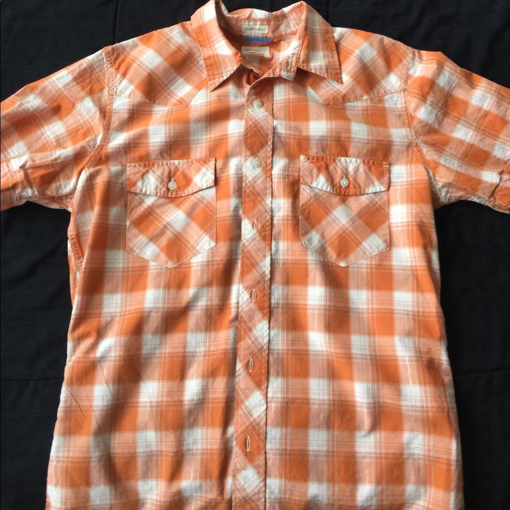 American Eagle Orange Short Sleeve Button Up